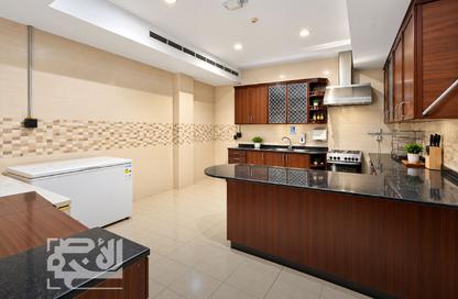 Whole Building - Studio - 1 for rent in C-Ring Road - Al Sadd - Doha
