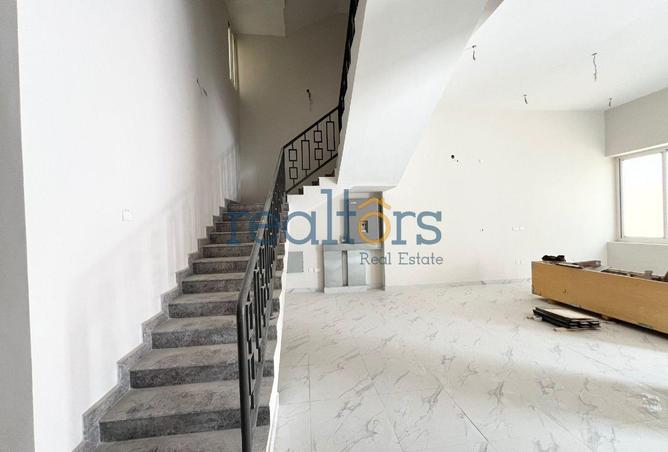 52864804 - Property Image 3