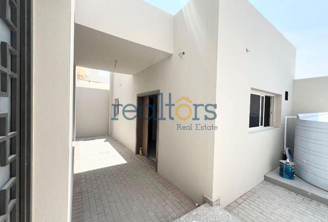 52864804 - Property Image 2