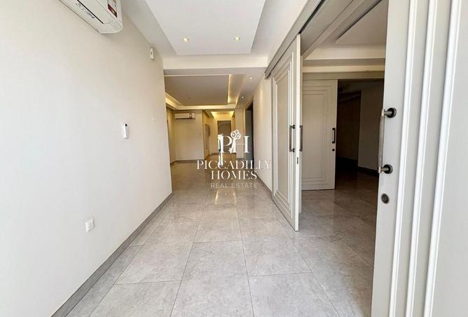57729172 - Property Image 3