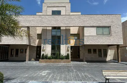 Compound - 4 Bedrooms - 4 Bathrooms for rent in Mamoura 18 - Al Maamoura - Doha