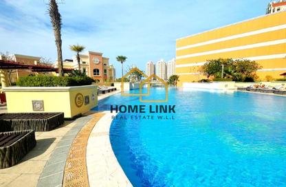 Apartment - 2 Bedrooms - 3 Bathrooms for sale in Viva East - Viva Bahriyah - The Pearl Island - Doha