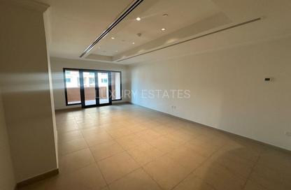 Apartment - 2 Bedrooms - 2 Bathrooms for rent in One Porto Arabia - Porto Arabia - The Pearl Island - Doha Apartment - 2 Bedrooms - 2 Bathrooms for rent in One Porto Arabia - Porto Arabia - The Pearl Island - Doha