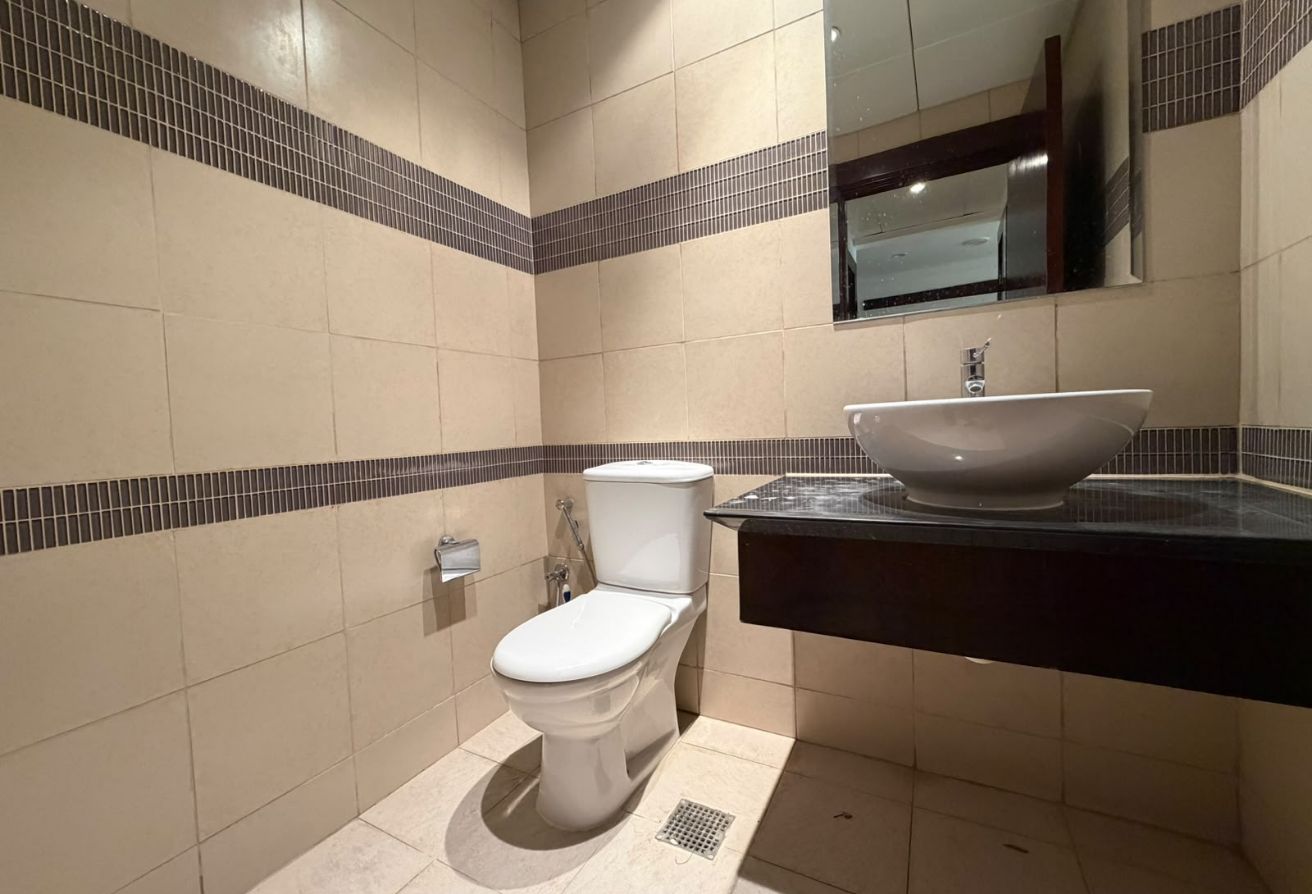 Luxury 1BR + Office | 175 SQM | 1 Month Free | Por thumbnail 10