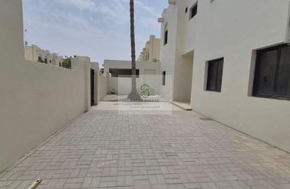 Villa - 5 Bedrooms - 4 Bathrooms for rent in Old Airport Road - Old Airport Road - Doha