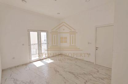 Apartment - 2 Bedrooms - 2 Bathrooms for rent in Fereej Kulaib - Doha