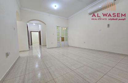 Apartment - 2 Bedrooms - 2 Bathrooms for rent in Madinat Khalifa South - Madinat Khalifa - Doha