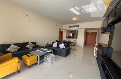 Townhouse - 2 Bedrooms - 3 Bathrooms for rent in Viva West - Viva Bahriyah - The Pearl Island - Doha