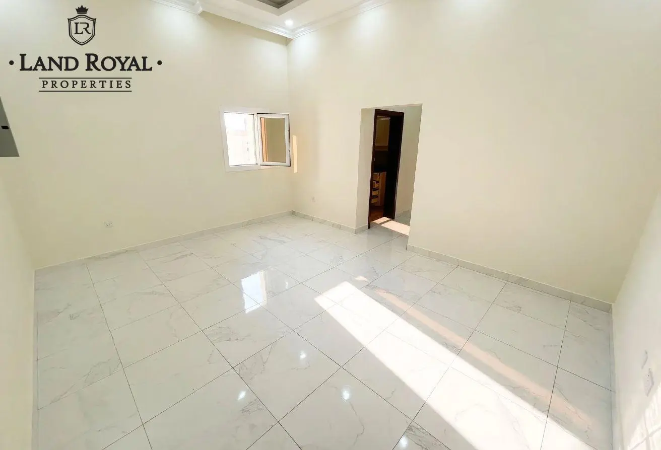 63701365 - Property Main Image
