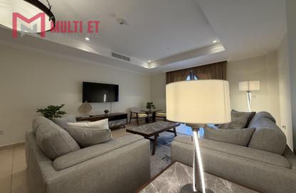 Apartment - 1 Bedroom - 2 Bathrooms for rent in West Porto Drive - Porto Arabia - The Pearl Island - Doha