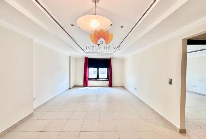 54298849 - صورة العقار 2