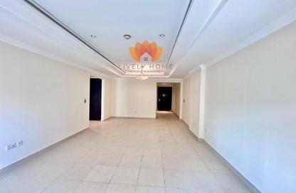Apartment - 1 Bedroom - 2 Bathrooms for rent in East Porto Drive - Porto Arabia - The Pearl Island - Doha
