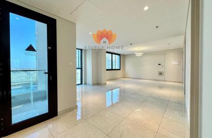 Apartment - 2 Bedrooms - 3 Bathrooms for rent in Rivan Building - Al Erkyah City - Lusail