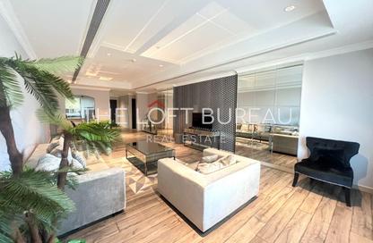 Apartment - 1 Bedroom - 2 Bathrooms for sale in East Porto Drive - Porto Arabia - The Pearl Island - Doha