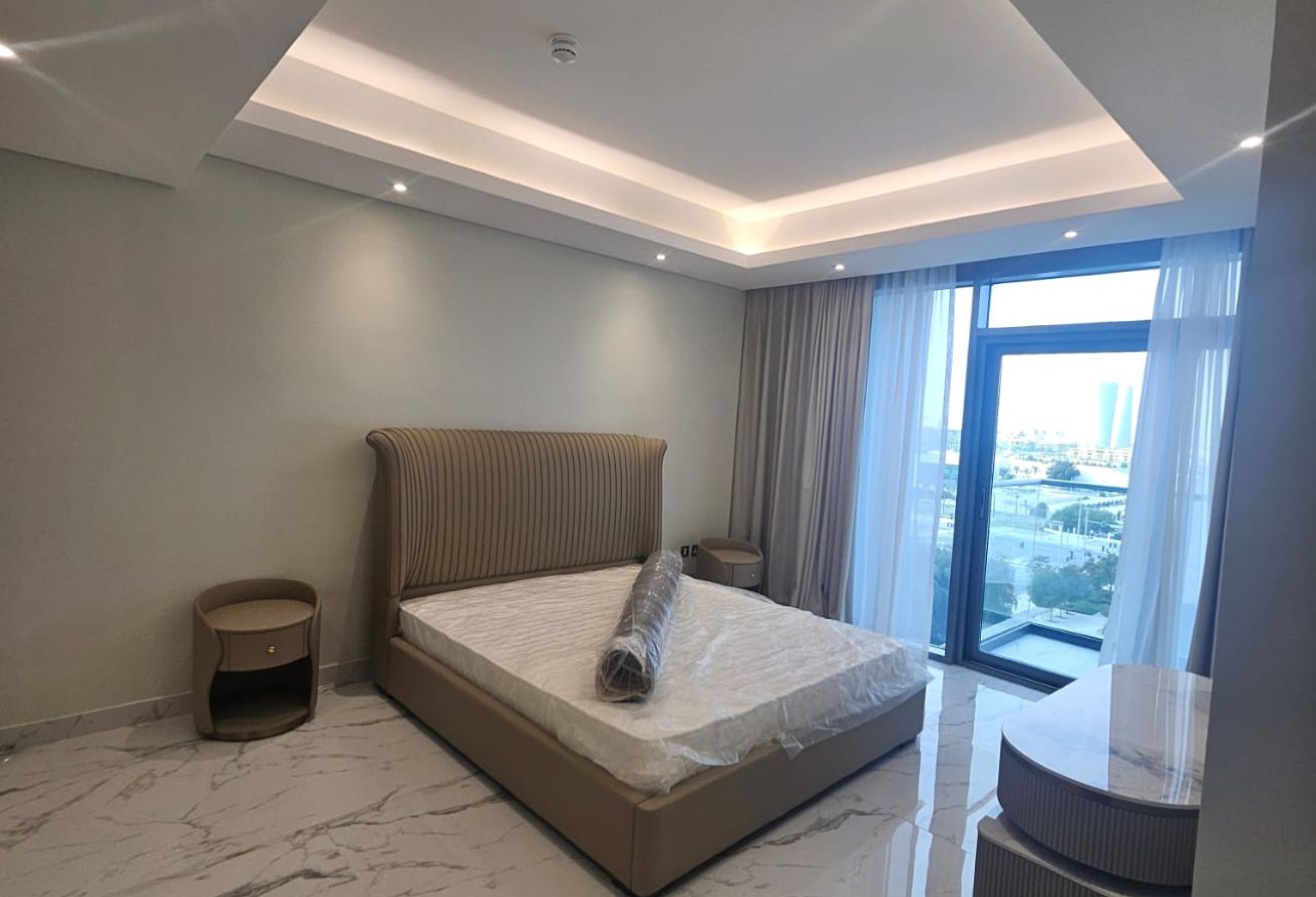 AMAZING 2 BHK FF 4 YRS PLAN MARINA VIEW BEST PRICE thumbnail 13