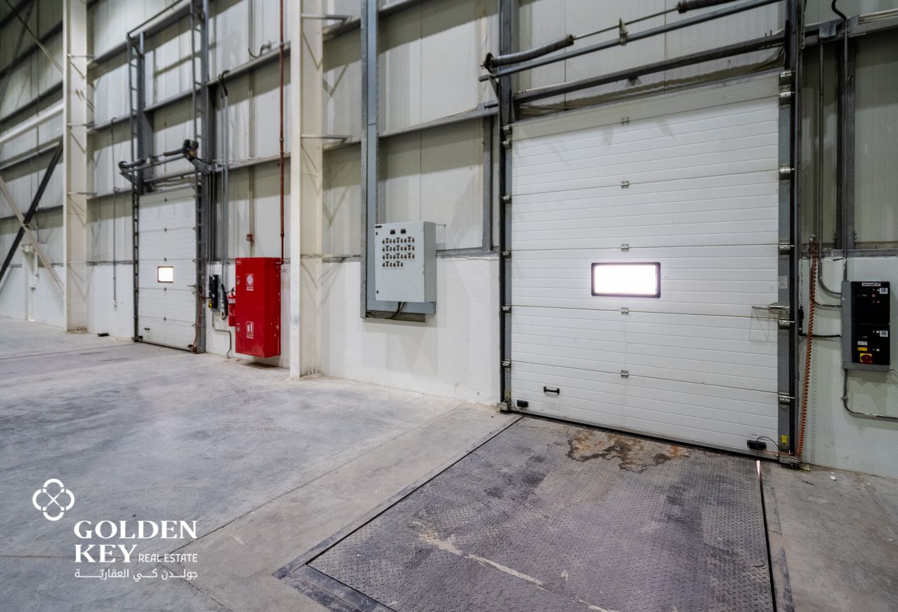 Frozen Warehouse | 3605 sqm | Umm Salal