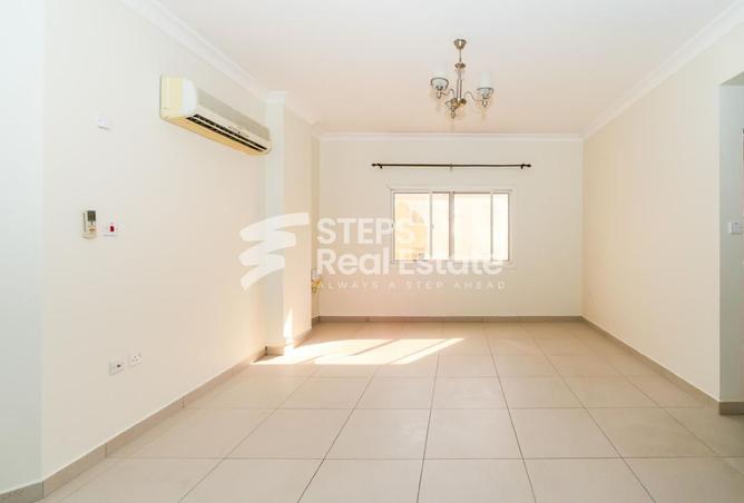 62012725 - Property Image 2
