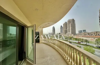 Apartment - 2 Bedrooms - 2 Bathrooms for rent in East Porto Drive - Porto Arabia - The Pearl Island - Doha
