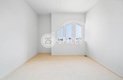 Apartment - 2 Bedrooms - 3 Bathrooms for rent in Viva East - Viva Bahriyah - The Pearl Island - Doha