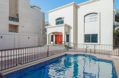 Villa - 4 Bedrooms - 5 Bathrooms for rent in Old Airport Road - Old Airport Road - Doha