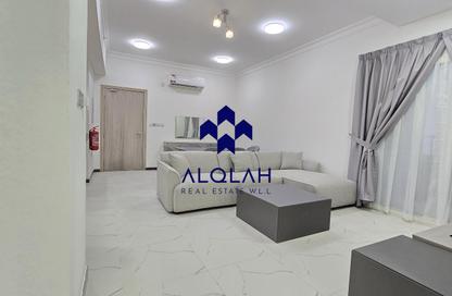 Apartment - 3 Bedrooms - 3 Bathrooms for rent in Al Sadd Road - Al Sadd - Doha Apartment - 3 Bedrooms - 3 Bathrooms for rent in Al Sadd Road - Al Sadd - Doha