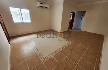 Apartment - 2 Bedrooms - 2 Bathrooms for rent in Old Airport Road - Old Airport Road - Doha