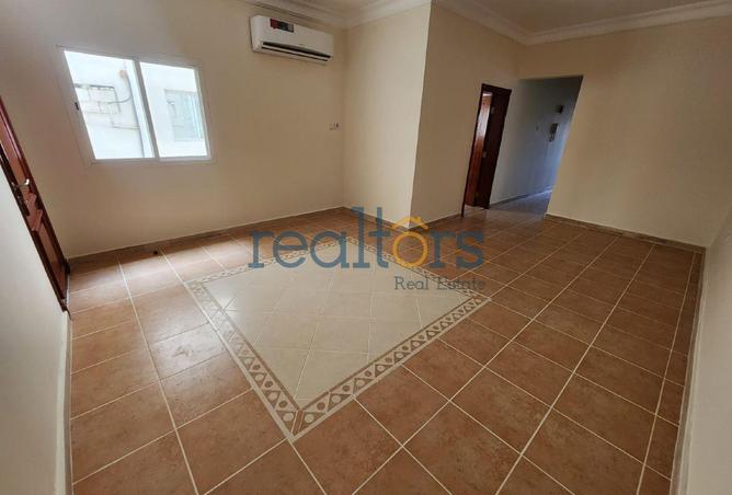 54149928 - Property Main Image