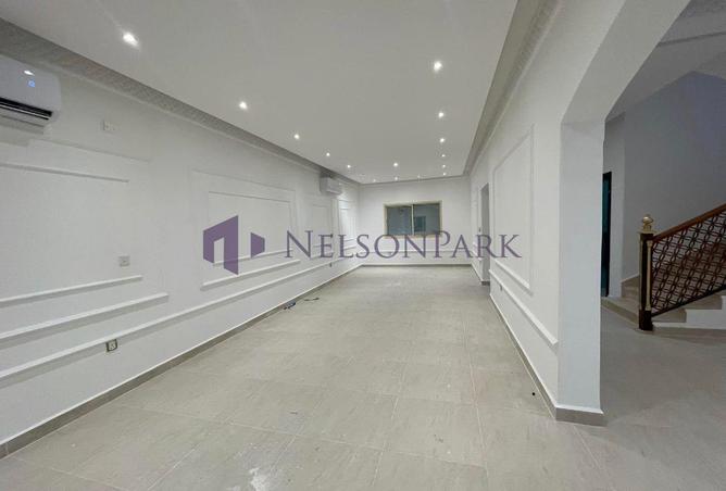 55921832 - Property Image 3