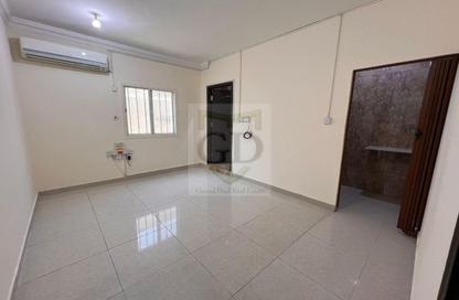 Apartment - Studio - 1 Bathroom for rent in Madinat Khalifa Building 58 - Madinat Khalifa South - Madinat Khalifa - Doha