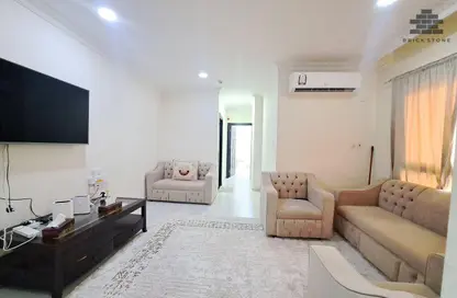 Apartment - 2 Bedrooms - 1 Bathroom for rent in Al Nasr Street - Al Nasr - Doha