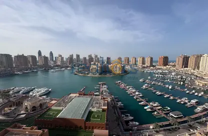 شقة - 2 غرف نوم - 3 حمامات للبيع في طريق بورتو الغربي - بورتو أرابيا - جزيرة اللؤلؤة - الدوحة