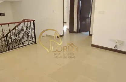 Villa - 4 Bedrooms - 4 Bathrooms for rent in Al Hadara Street - Al Thumama - Doha