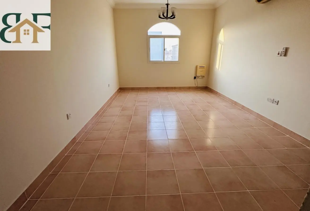 61560418 - Property Main Image