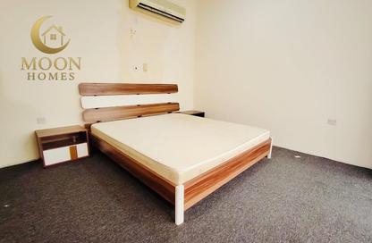 Apartment - 1 Bedroom - 1 Bathroom for rent in Umm Ghwailina Comm - Umm Ghuwalina - Umm Ghuwailina - Doha