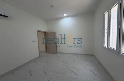 Apartment - 3 Bedrooms - 3 Bathrooms for rent in Najma street - Old Airport Road - Doha