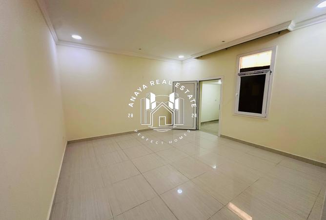 54008083 - Property Main Image