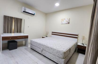 Apartment - 1 Bedroom - 1 Bathroom for rent in Umm Ghwailina Comm - Umm Ghuwalina - Umm Ghuwailina - Doha
