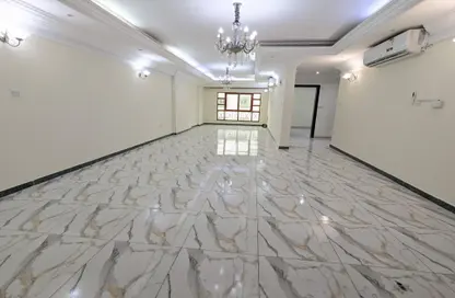 شقة - 3 غرف نوم - 3 حمامات للايجار في المنصورة - المنصورة - الدوحة