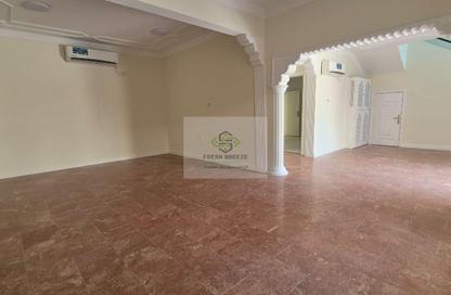 Villa - 3 Bedrooms - 3 Bathrooms for rent in Old Airport Road - Old Airport Road - Doha