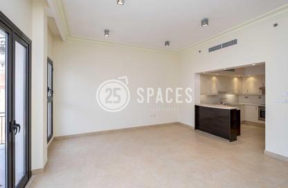 Apartment - 1 Bedroom - 2 Bathrooms for rent in Carnaval - Qanat Quartier - The Pearl Island - Doha