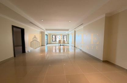Apartment - 1 Bedroom - 2 Bathrooms for rent in East Porto Drive - Porto Arabia - The Pearl Island - Doha