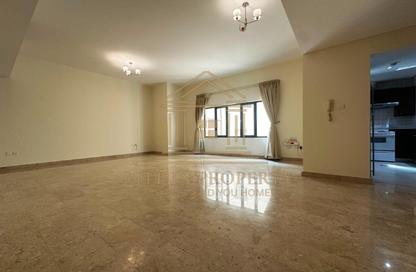 Apartment - 2 Bedrooms - 2 Bathrooms for rent in Al Mansoura - Al Mansoura - Doha