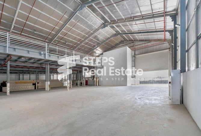 57512113 - Property Main Image
