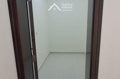 Villa - 6 - 5 for rent in Old Salata - Salata - Doha
