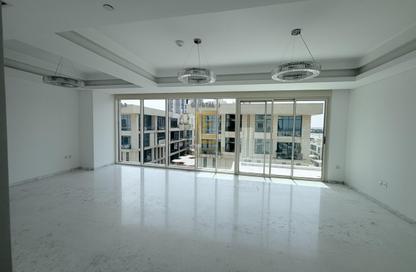 Duplex - 4 Bedrooms - 6 Bathrooms for sale in Crystal Residence - Gewan Island - The Pearl Island - Doha