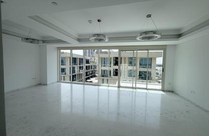 Duplex - 4 Bedrooms - 6 Bathrooms for sale in Crystal Residence - Gewan Island - The Pearl Island - Doha Duplex - 4 Bedrooms - 6 Bathrooms for sale in Crystal Residence - Gewan Island - The Pearl Island - Doha