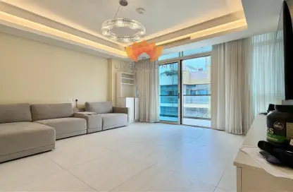 Apartment - 1 Bedroom - 2 Bathrooms for sale in Crystal Residence - Gewan Island - The Pearl Island - Doha