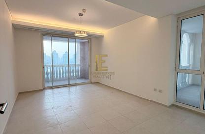 Apartment - 2 Bedrooms - 3 Bathrooms for rent in Viva Bahriyah - The Pearl Island - Doha Apartment - 2 Bedrooms - 3 Bathrooms for rent in Viva Bahriyah - The Pearl Island - Doha