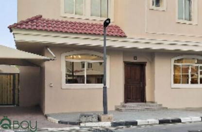 Compound - 5 - 3 for rent in Souk Al gharaffa - Al Gharrafa - Doha
