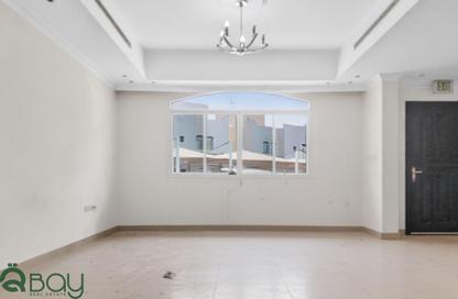 Compound - 5 - 3 for rent in Souk Al gharaffa - Al Gharrafa - Doha